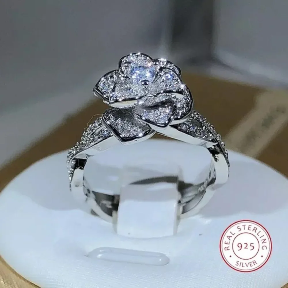 925 Sterling Silver Three-Dimensional Rose Ring Zircon Full Diamond Temp… - Picture 1 of 5